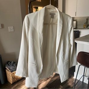 H&M white fitted blazer